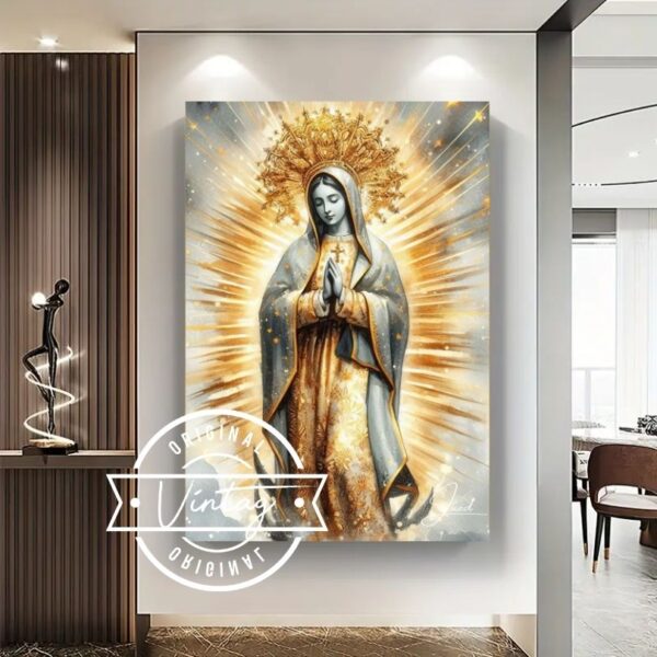 La Mirada que Acompaña: Virgen de Guadalupe