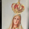virgen-de-fatima-mirada-de-consuelo-detalle-01 Cuadro de la Virgen de Fátima para sala — Mirada de consuelo